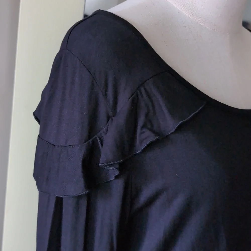 NWT Antthony Design Originals Black Ruffle Shoulder Long Sleeve Top M - Picture 5 of 10